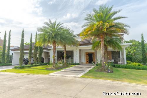CASA LUXURY DE VENTA EN JARABACOA