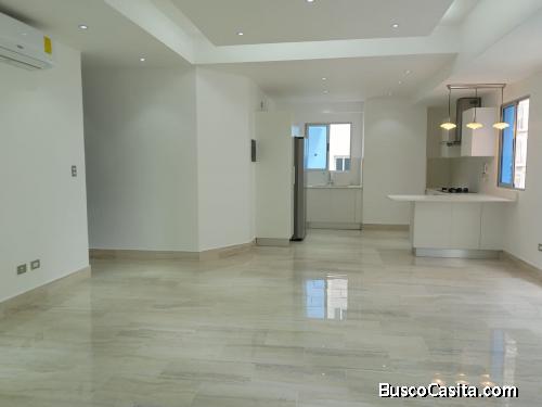 Apartamento en alquiler con Linea blanca en Serralles, Distrito Nacional, Santo Domingo.