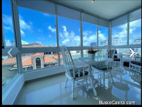 Apartamento en alquiler en Bella Vista de 2 Habitaciones Amueblado