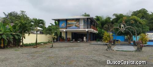 VILLA CON AMPLIO TERENO DE VENTA EN BONAO