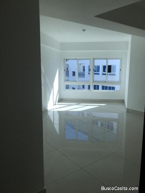 Apartamento de tres habitaciones en venta en el vergel