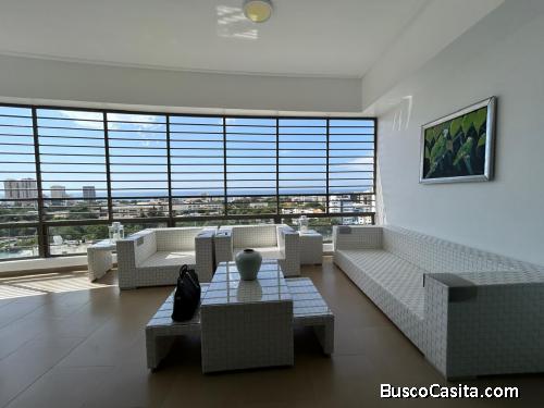 Apartamento con vista al mar en La Esperilla, Distrito Nacional, Santo Domingo.