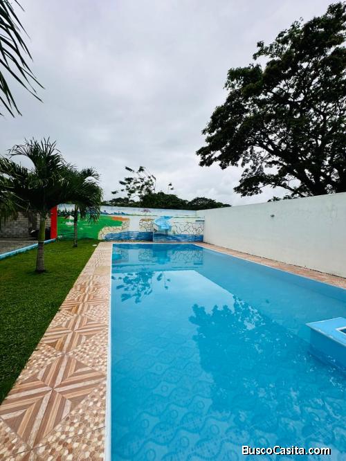 VILLA CON 6 TAREAS DE TIERRA DE VENTA EN BONAO