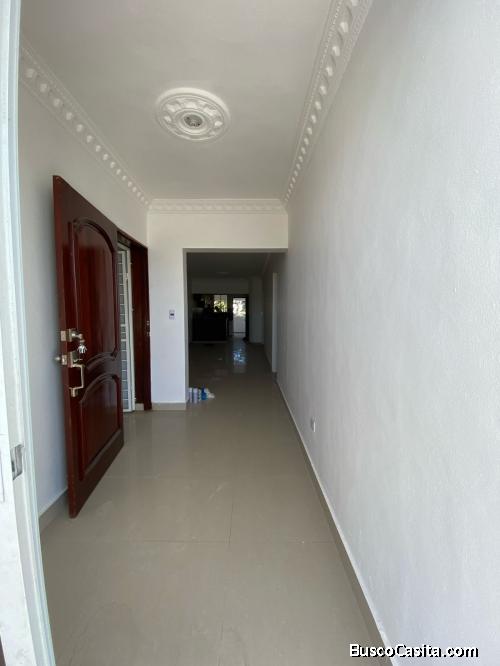 Apartamento en Venta – Hainamosa, Tercer Nivel – 120 m²