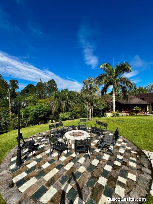 VILLA CON AMPLIO TERENO DE VENTA EN JARABACOA