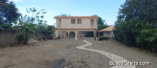 1,500 MTR CON DOS APARTAMENTOS DE VENTA EN BONAO