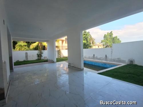 En venta Casas y Villas de 6 dormitorios ocho baños 2 kitchen en República Dominicana