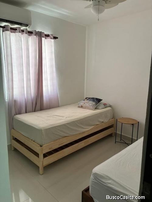 En alquiler, renta piso, departamento, inmueble amueblado en Ciudad Las Cayenas Punta Cana