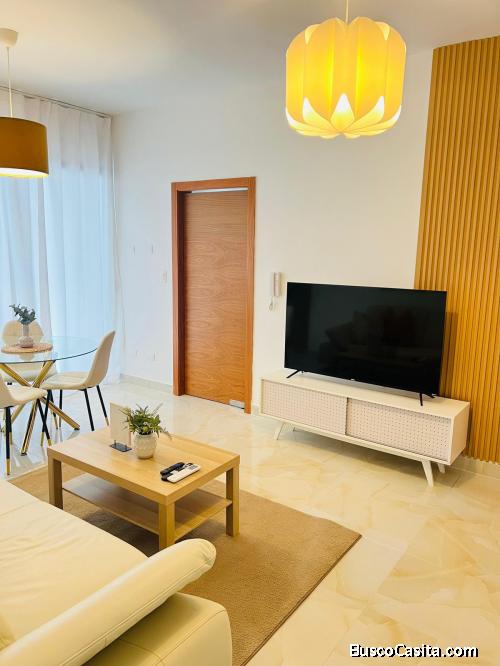 Alquilamos  rentamos lujoso Apartamento, condo, vivienda AMUEBLADO Dos recámaras 2 parqueos 
