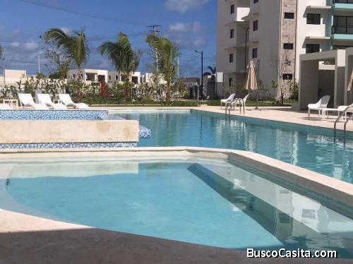 En alquiler Tres recámaraspiezas 1, 2 baños Con muebles en República Dominicana