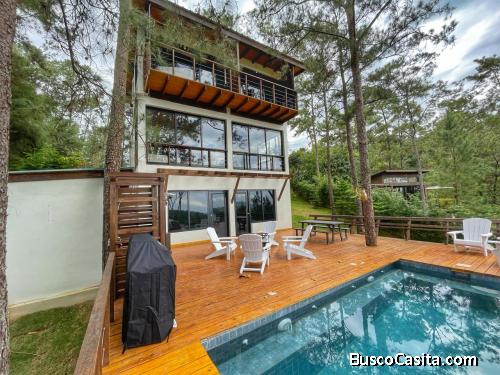 VILLA DE LUJO DE VENTA EN JARABACOA