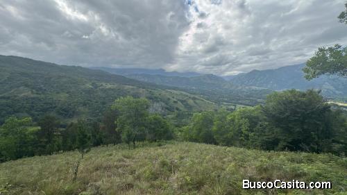 SOLARES DE VENTA EN BONAO