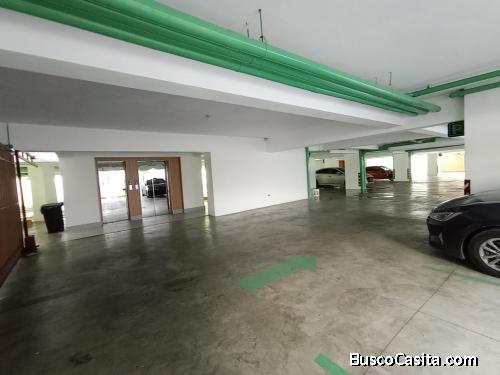 Alquiler, Rentar Condominio en Torre  Santo Domingo de Gúzman 