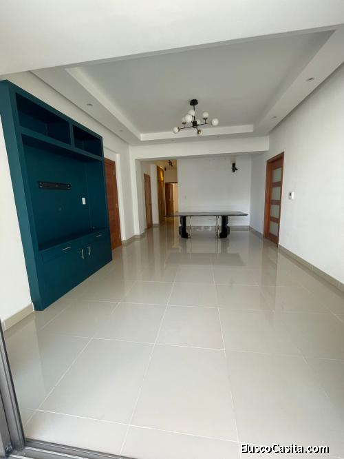 Apartamento en alquiler de 3Habitaciones en Bella Vista, Distrito Nacional, Santo Domingo.