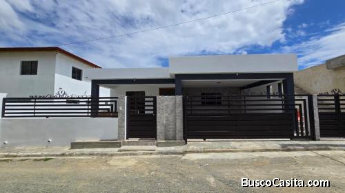 CASA DE VENTA EN JARABACOA