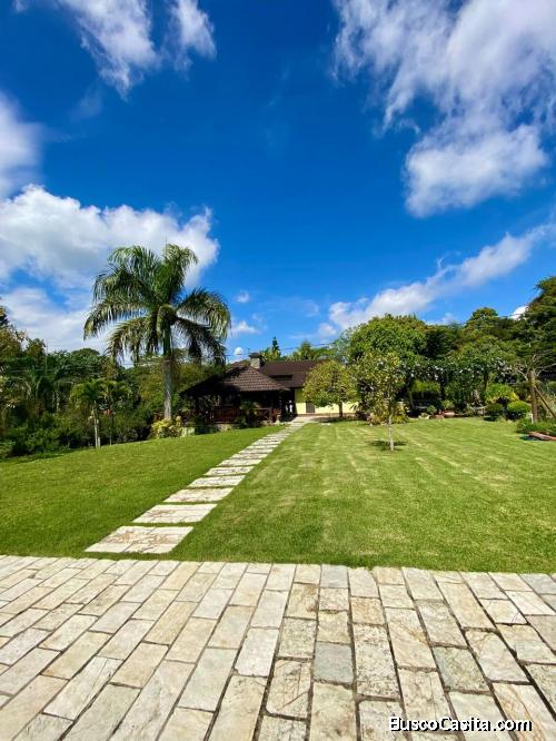 VILLA DE VENTA EN JARABACOA
