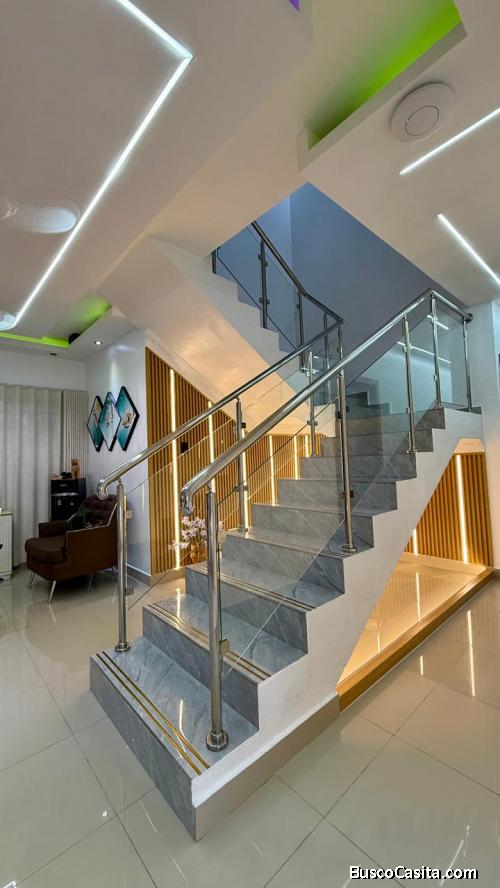 PENTHOUSE AMPLIO DE VENTA EN BONAO