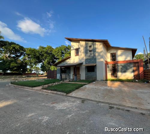 VILLA DE VENTA EN JARABACOA