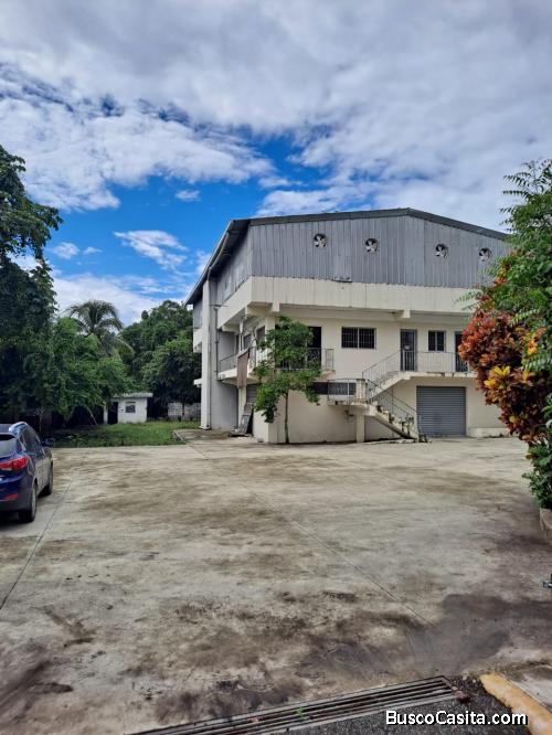 NAVE DE VENTA EN SAN CRISTOBAL