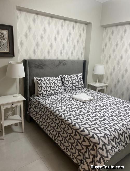 ALQUILO AMUEBLADO FULL EN EVARISTO MORALES