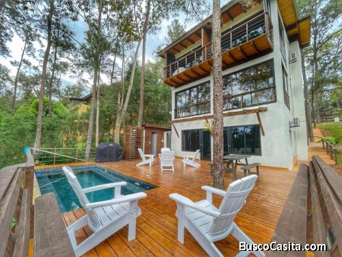 VILLA DE LUJO DE VENTA EN JARABACOA