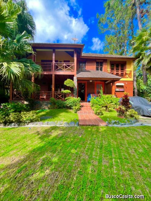 VILLA DE VENTA EN JARABACOA