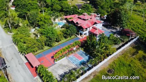 VILLA AMUEBLADA DE VENTA EN BONAO