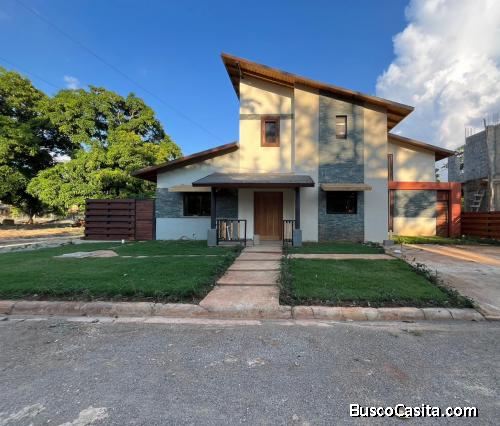 VILLA DE VENTA EN JARABACOA