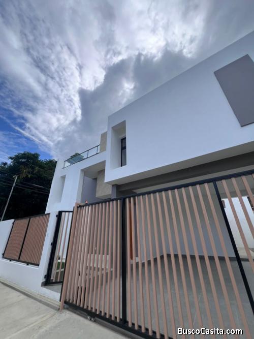 Casa en Venta en Valle Verde, Santiago