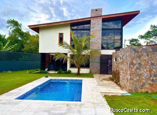 VILLA MODERNA DE VENTA EN JARABACOA