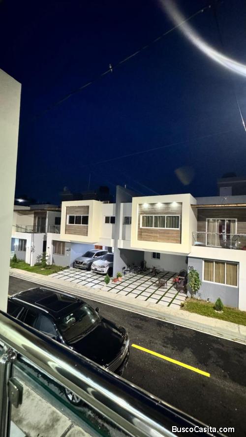 CASA ECONOMICA DE VENTA EN BONAO