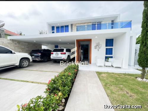 Hermosa casa luxury en venta en Gurabo Santiago 