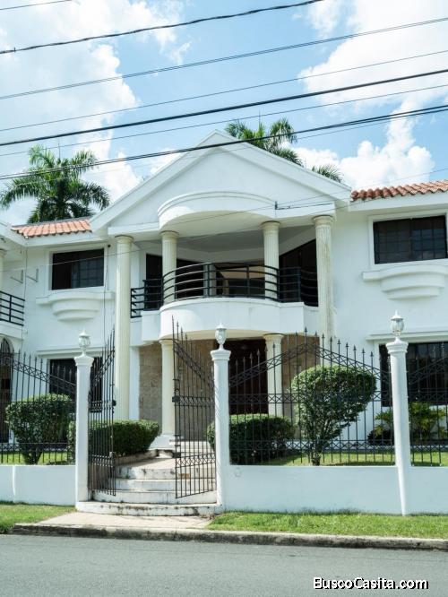 CASA DE LUJO DE VENTA EN BONAO