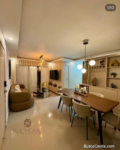 APARTAMENTO EN VENTA en Av. Hípica, Santo Domingo