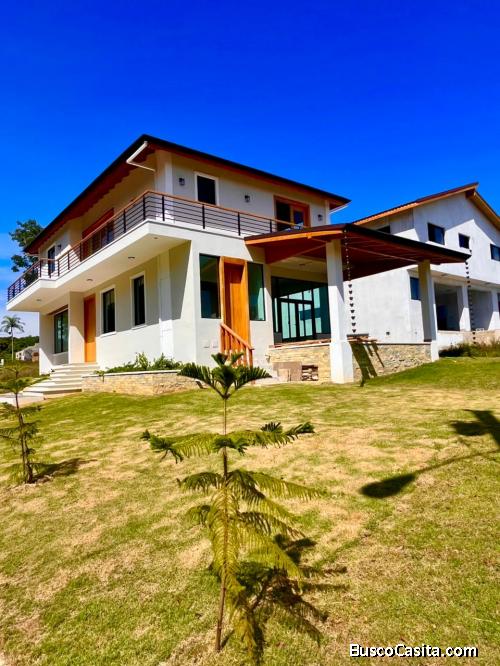 VILLA DE VENTA EN JARABACOA