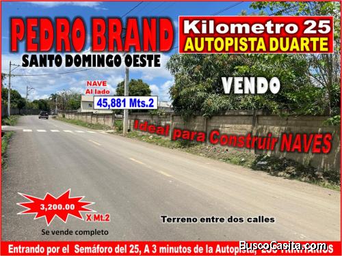Vendo Terreno para NAVES en PEDRO BRAND, 45,881 Mts.2, a 3 minutos de la Autopista Duarte, con Calle
