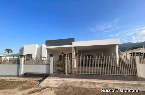 CASA DE VENTA EN JARABACOA