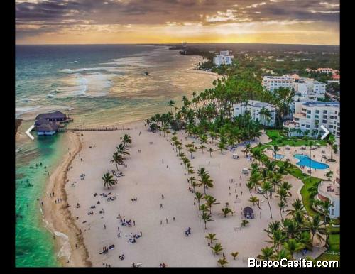 Se Vende Villa Frente A La Playa En Juan Dolio | 4 Dormitorios