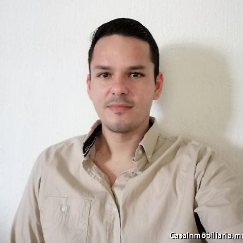 Antar Gerardo Flores de la Peña