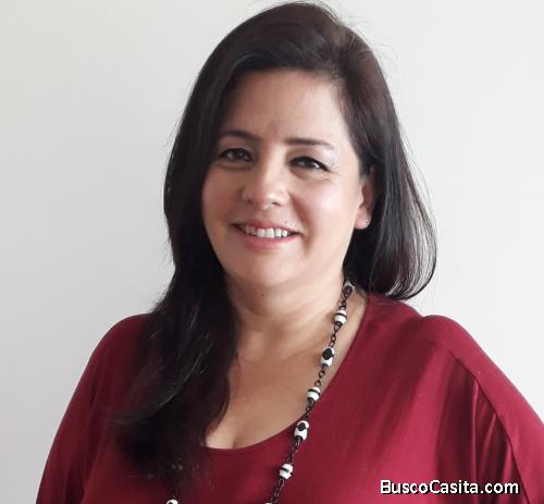 KARIN NAVARRO