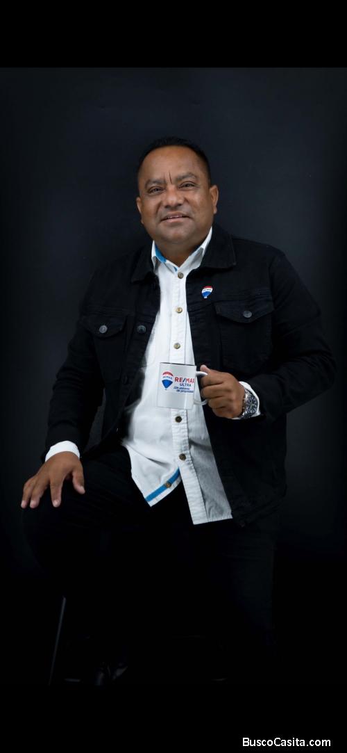Jhonder  Medina