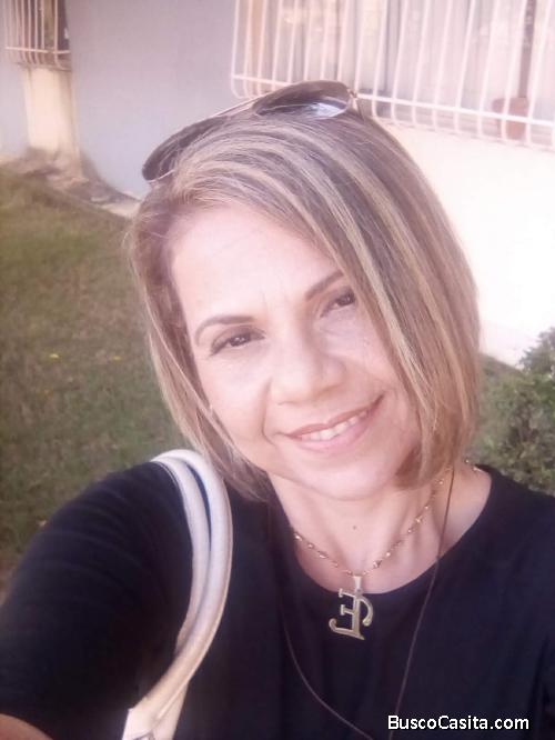 Esther Veltri