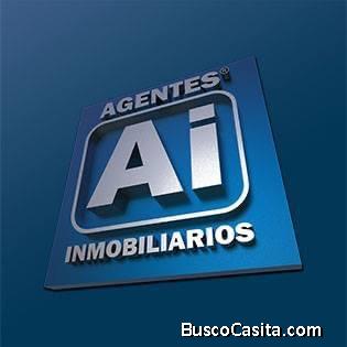 Mishell Pinto