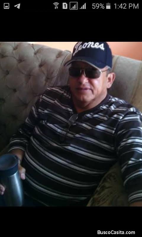 CARLOS  BRICEÑO