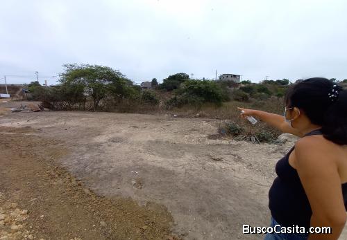 MARIELA CISNEROS